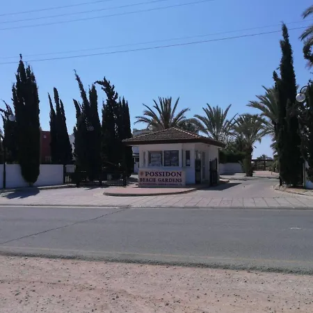 Villa Mykonian Style Private By The Sea Larnaca