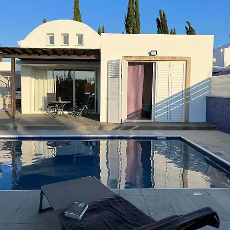 Mykonian Style Private By The Sea